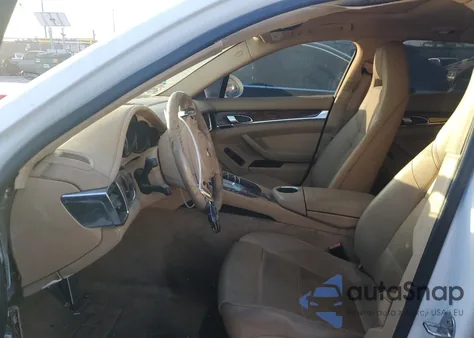 2012 Porsche Panamera 4 z USA, uszkodzony, nr VIN WP0AA2A70CL013973